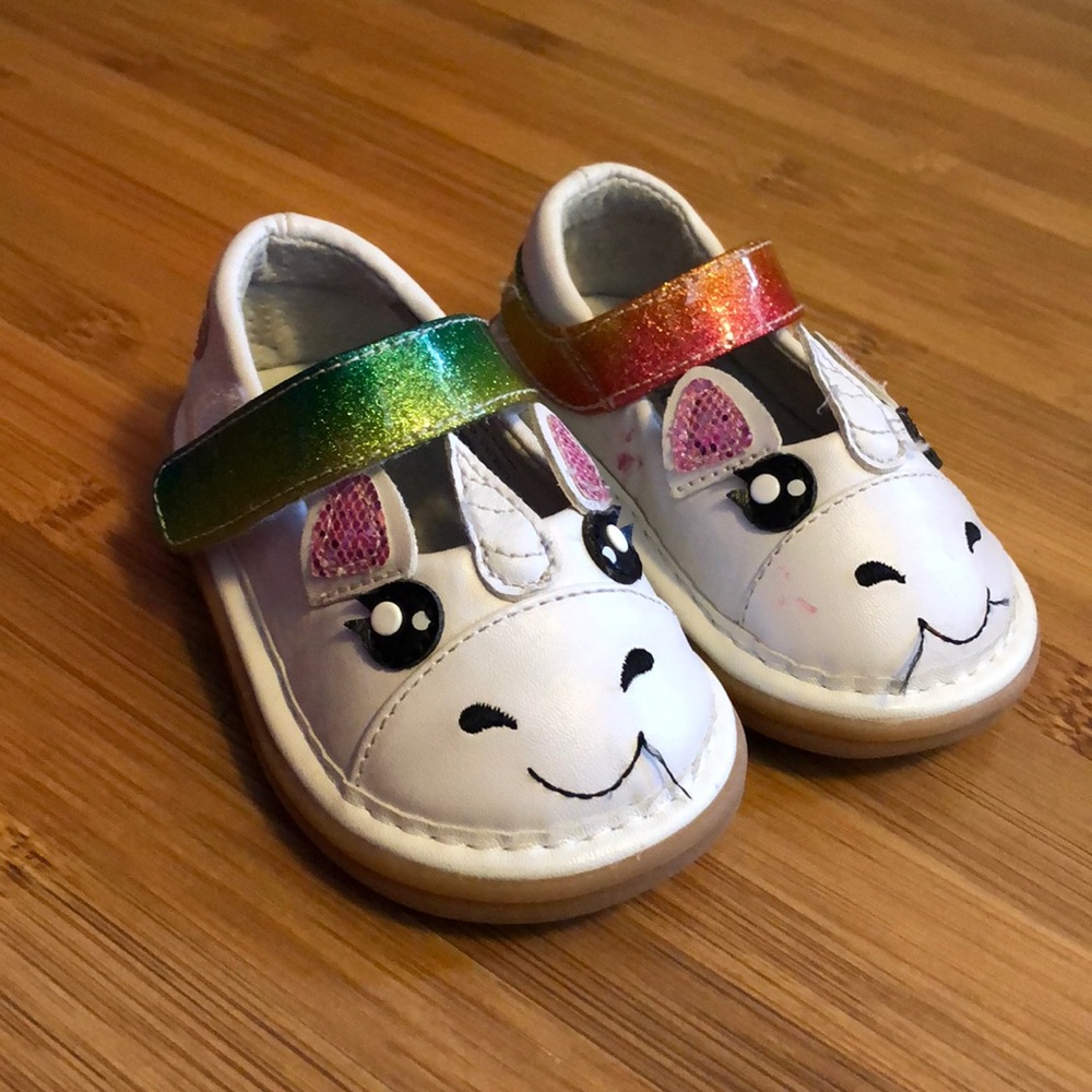 Wee squeak shoes